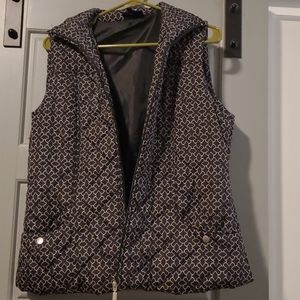 Lightweight puffy vest